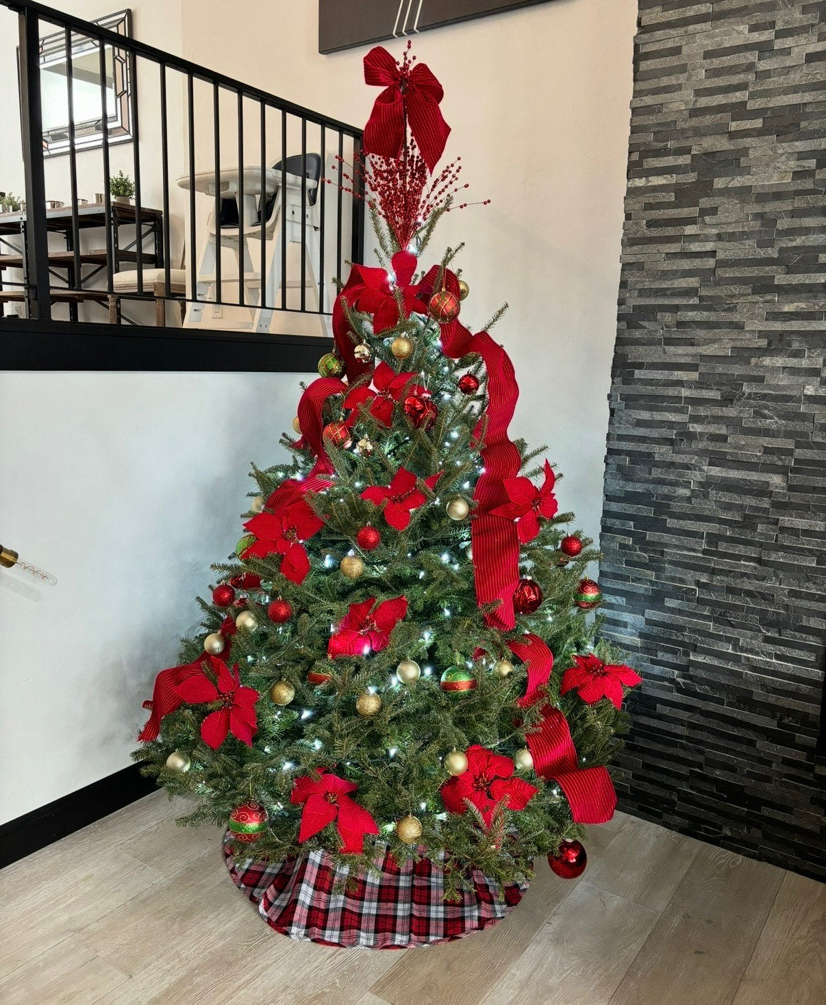 Fresh Christmas Tree Delivery 🎄